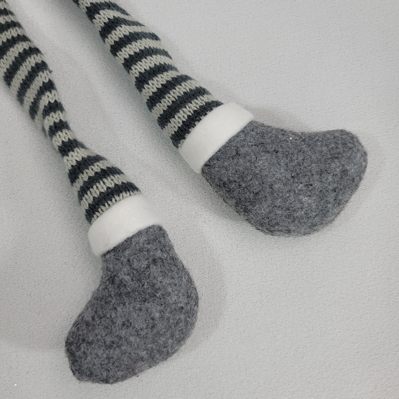 Fabric Sitting Gnome - Picture 3 of 13